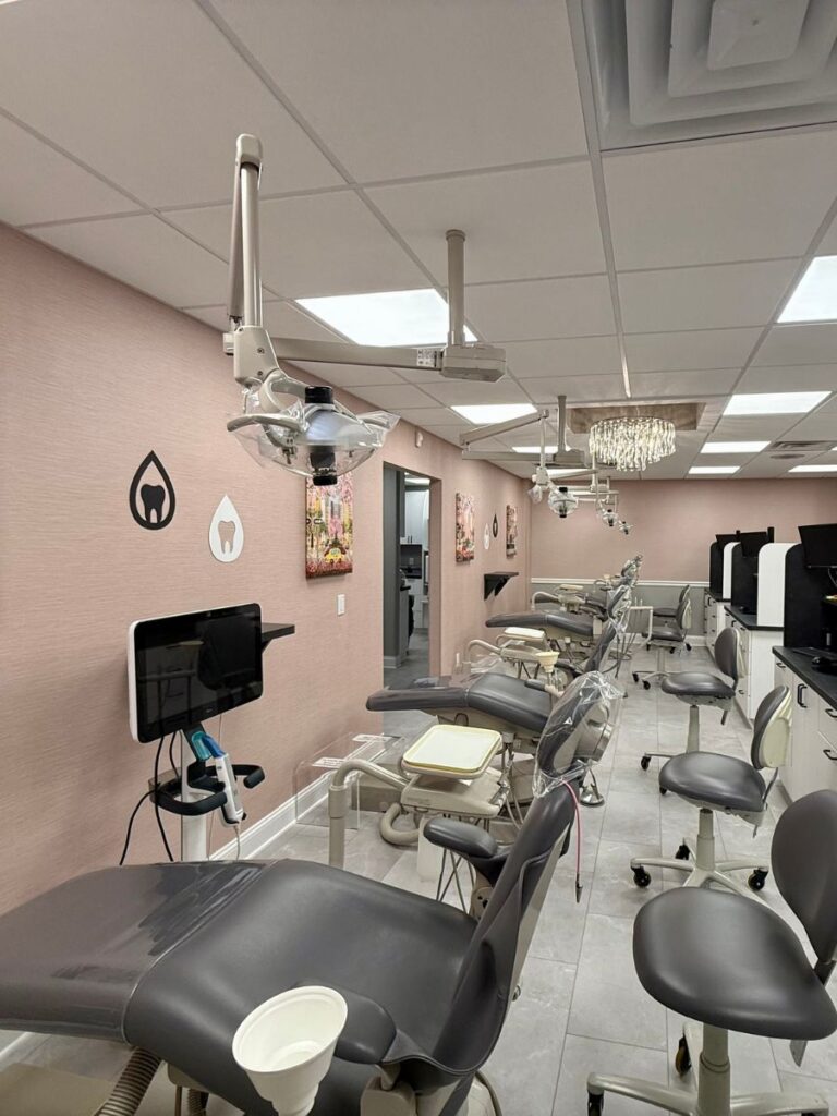 full view of our oakland orthodontic office treatment bay